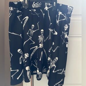Size 1X Shein skeleton circle skirt